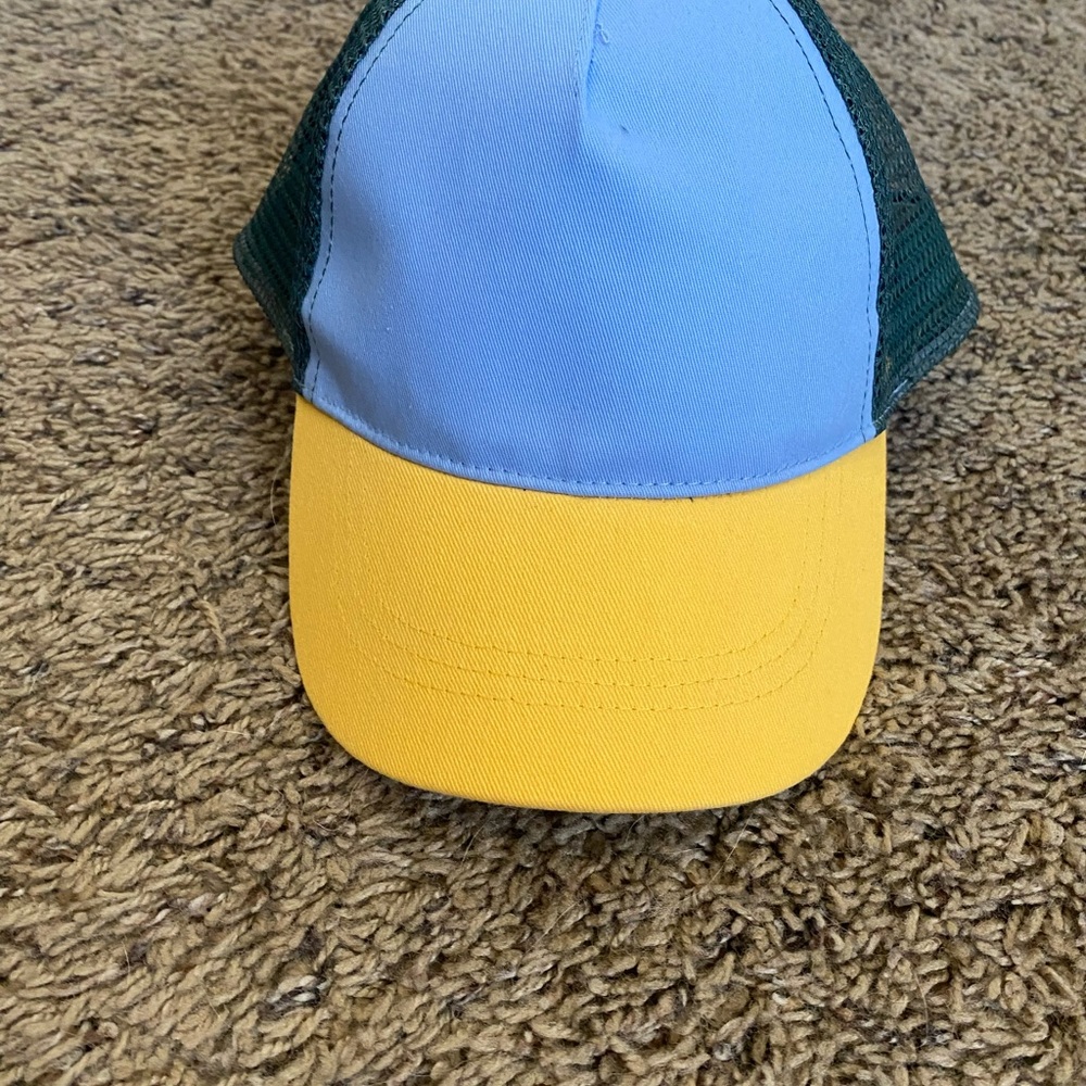 Treasure & Bond Green Mesh Cap with Yellow Button